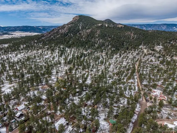 9231 Curtis, Larkspur, CO 80118