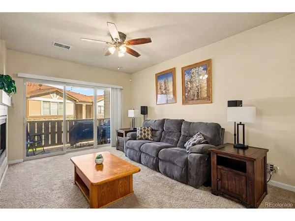 9359 Las Ramblas #J, Parker, CO 80134