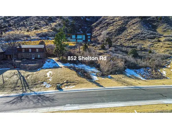 852 Shelton, Golden, CO 80401