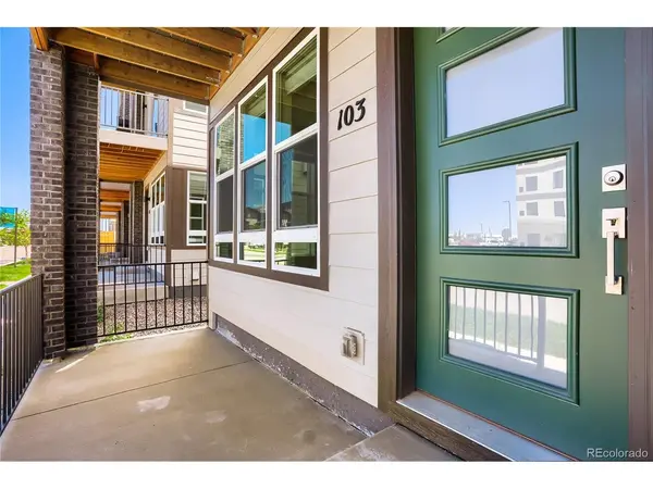 9200 E 47th #103, Denver, CO 80238