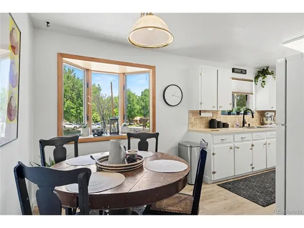 190 E Geddes, Centennial, CO 80122