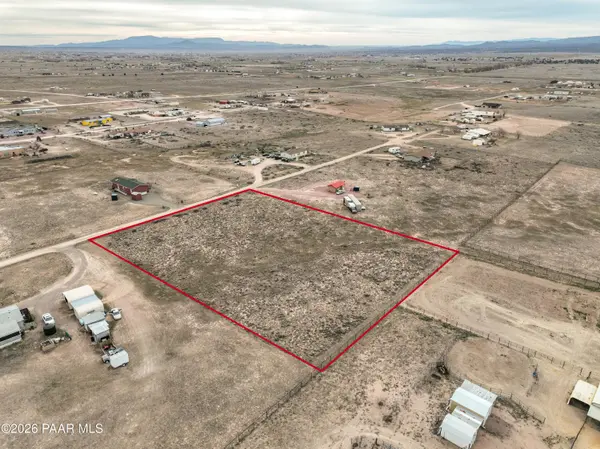 26930 N Dark Sky DR, Paulden, AZ 86334