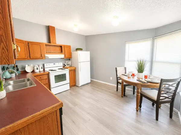 928 W Summey, Haysville, KS 67060