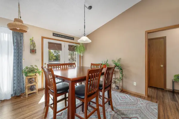 1325 N Stewart St, Wellington, KS 67152
