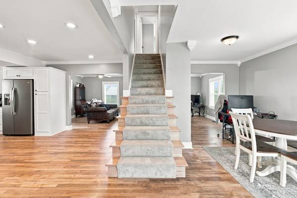 1581 Cheyenne Rd, Moundridge, KS 67107
