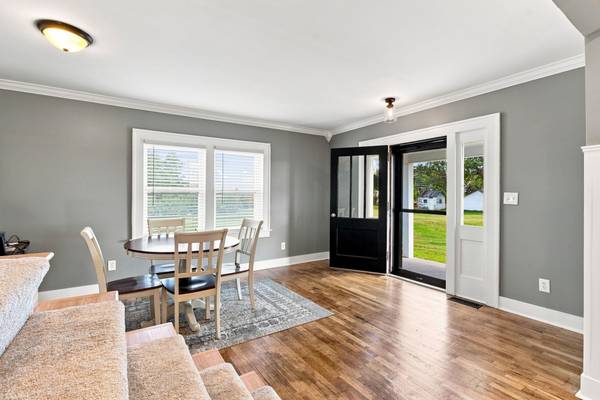 1581 Cheyenne Rd, Moundridge, KS 67107