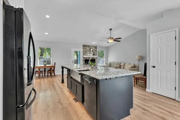 614 Havenwood, Andover, KS 67002