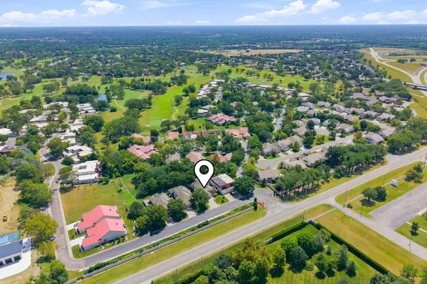 3 N Villas, Wichita, KS 67230