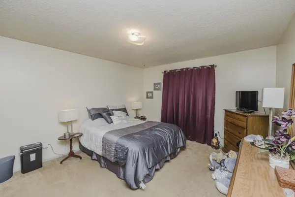 2438 S Capri, Wichita, KS 67210