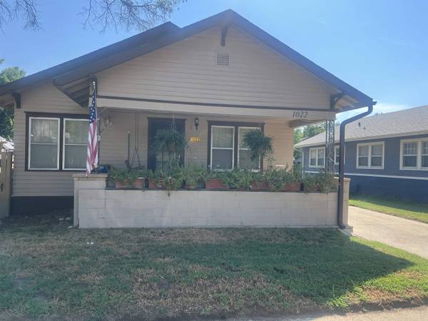 1022 N 3, Arkansas City, KS 67005