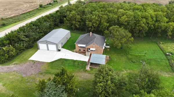 1465 170 Rd, Belleville, KS 66935
