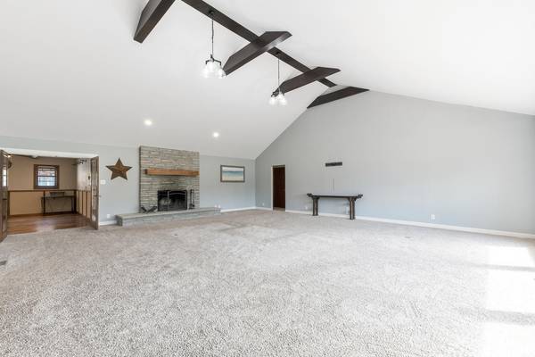 555 S Springlake Lane, Wichita, KS 67230