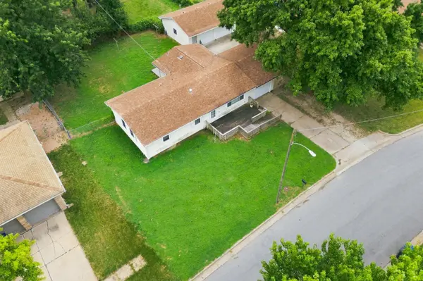 225 Belair St, El Dorado, KS 67042