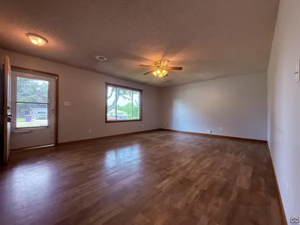 507 N Park Street, Ogden, KS 66517