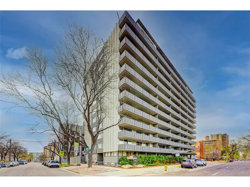 909 N Logan #3C, Denver, CO 80203
