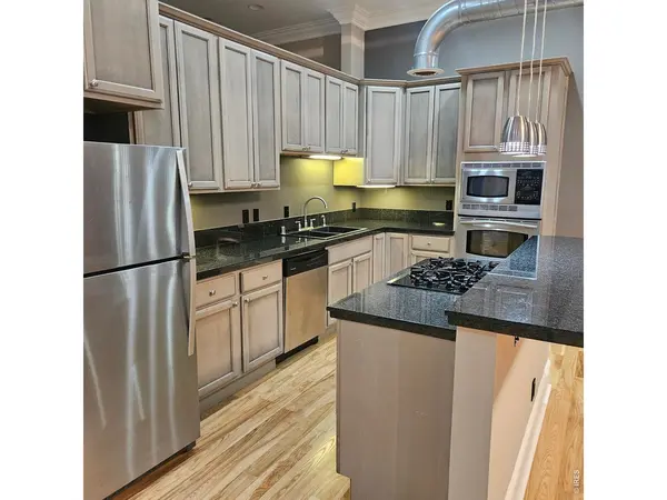 804 8th #301, Greeley, CO 80631