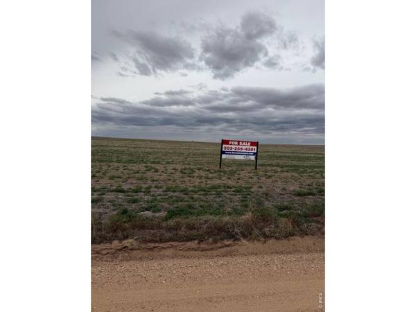 WCR 81 and Co Rd 8, Roggen, CO 80652