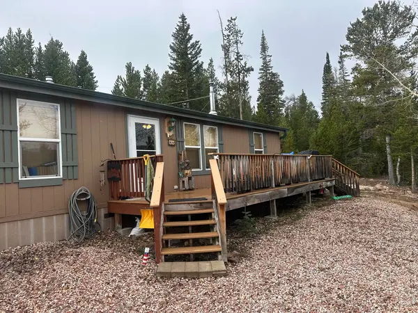 44 Natchez, Red Feather Lakes, CO 80545