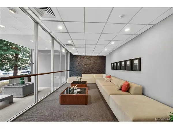 2 Adams #205, Denver, CO 80206