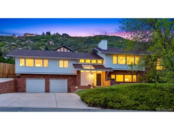 33 Oakridge, Castle Rock, CO 80104