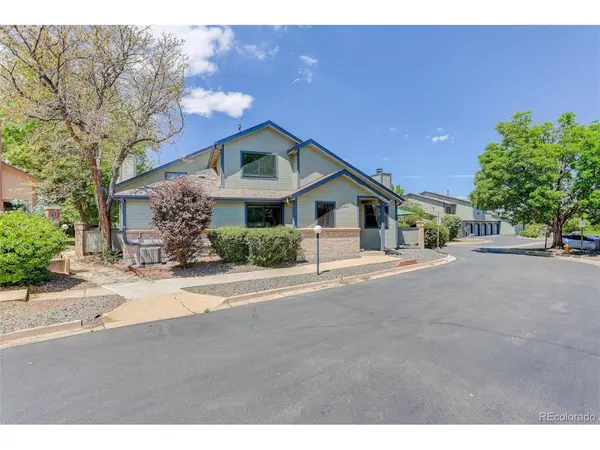 9157 W Cedar #1, Lakewood, CO 80226