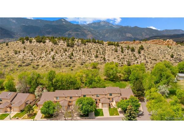 652 Echo, Colorado Springs, CO 80904