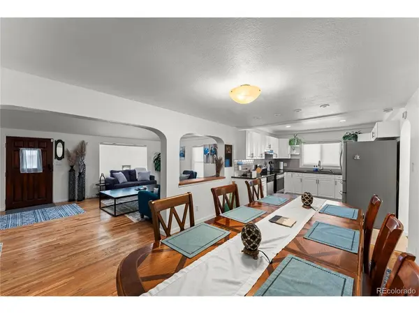 2706 W Pikes Peak, Colorado Springs, CO 80904