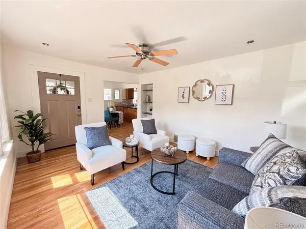 3355 S Grant, Englewood, CO 80113