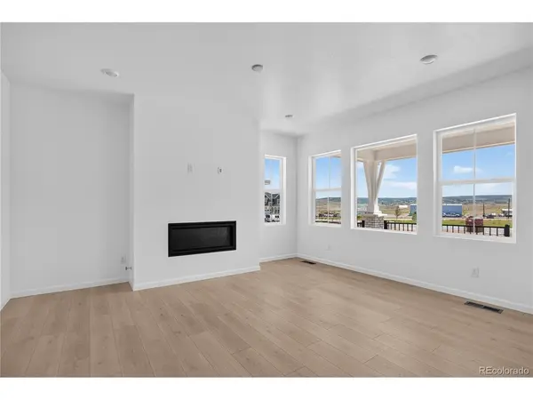 8722 Whiteclover, Littleton, CO 80125