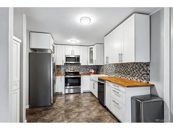 715 S Clinton #2B, Denver, CO 80247