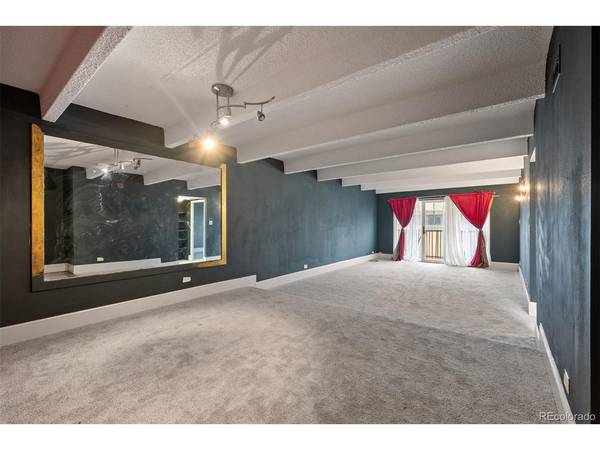 8060 E Girard #913, Denver, CO 80231