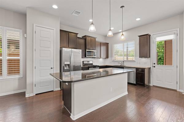 1008 Clearwing CIR, Georgetown, TX 78626