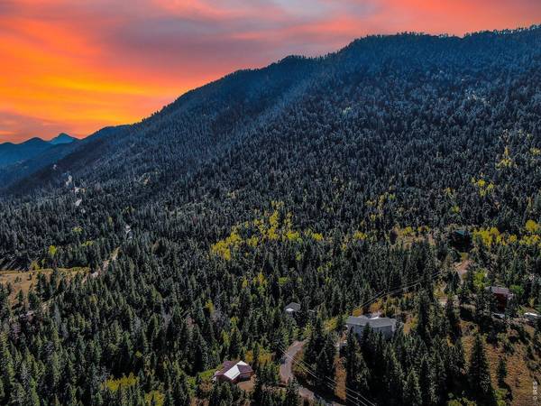 5260 Kulsa, Cascade, CO 80809