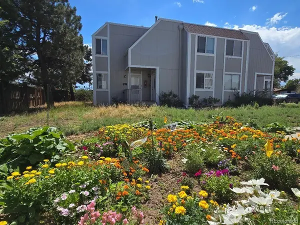 12056 E 25th, Aurora, CO 80010