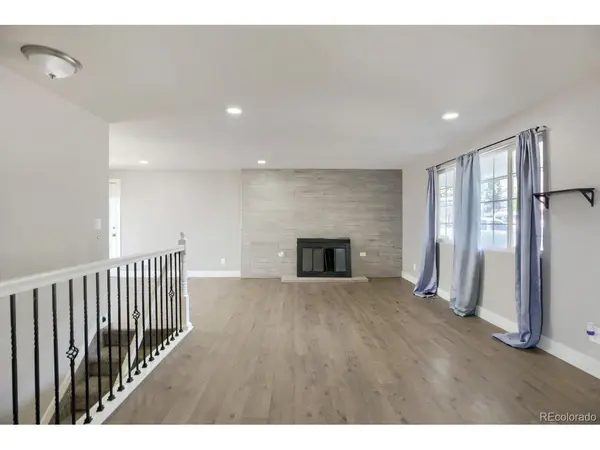 8356 Mitze, Denver, CO 80221
