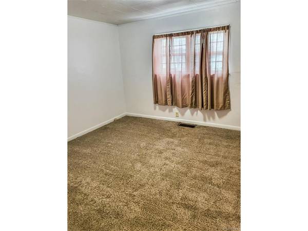 212 Cimarron, La Junta, CO 81050