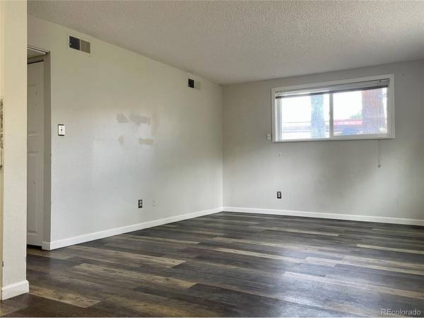 7755 E Quincy #101A3, Denver, CO 80237
