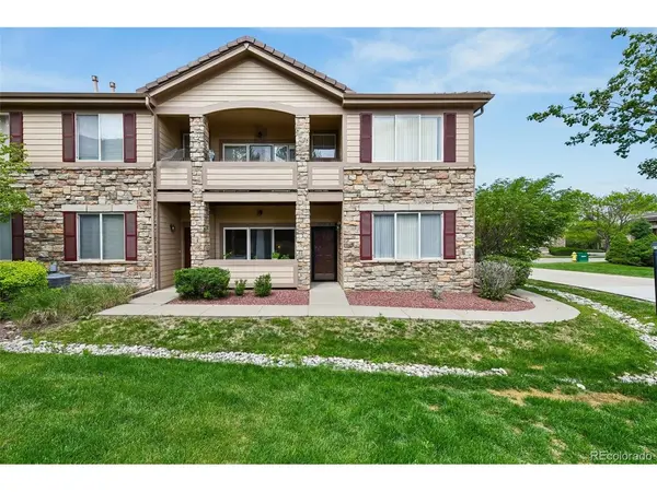 22920 E Roxbury #E, Aurora, CO 80016