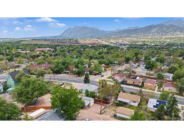 2206 W Uintah, Colorado Springs, CO 80904