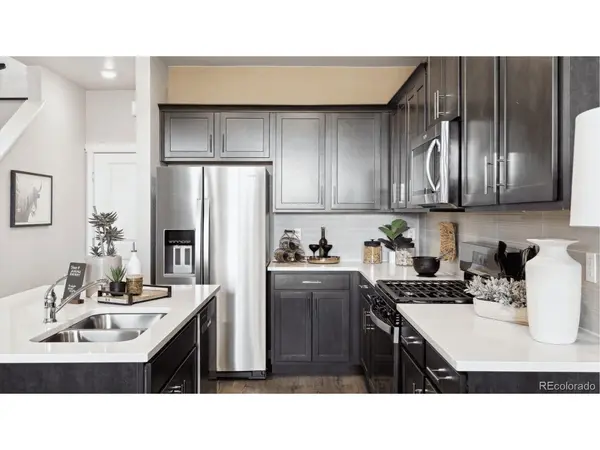 22372 E 7th, Aurora, CO 80018