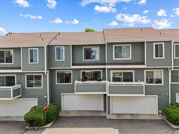 8753 W Cornell #6, Lakewood, CO 80227