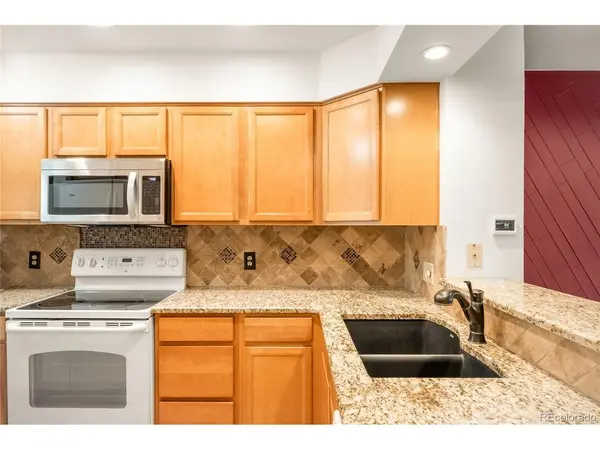 10418 W Dartmouth, Lakewood, CO 80227