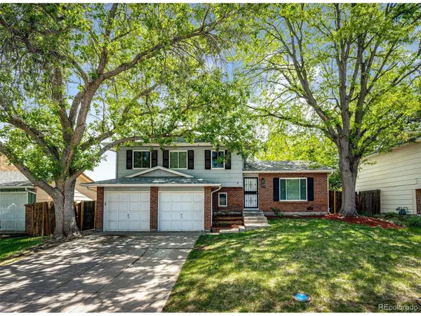 4674 S Estes, Littleton, CO 80123