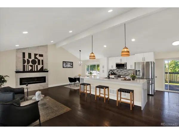 4074 S Willow, Denver, CO 80237