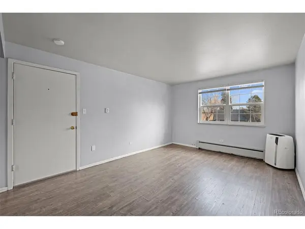 2397 S Locust, Denver, CO 80222