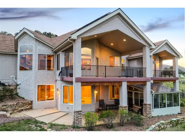 5441 Country Club, Larkspur, CO 80118