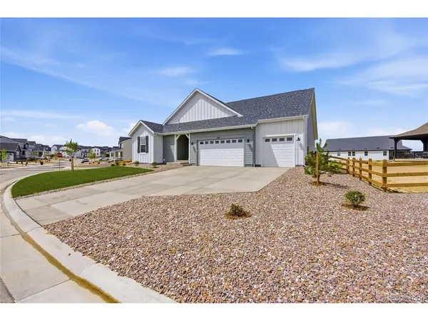1113 Floyd, Elizabeth, CO 80107