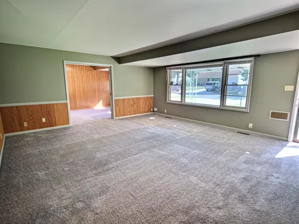 1420 Lawndale Ave, El Dorado, KS 67042