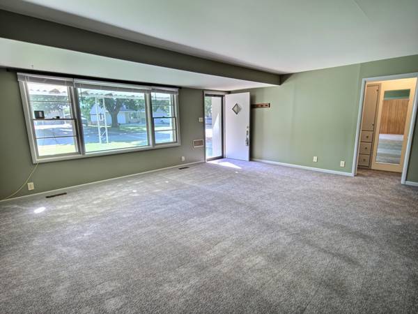 1420 Lawndale Ave, El Dorado, KS 67042