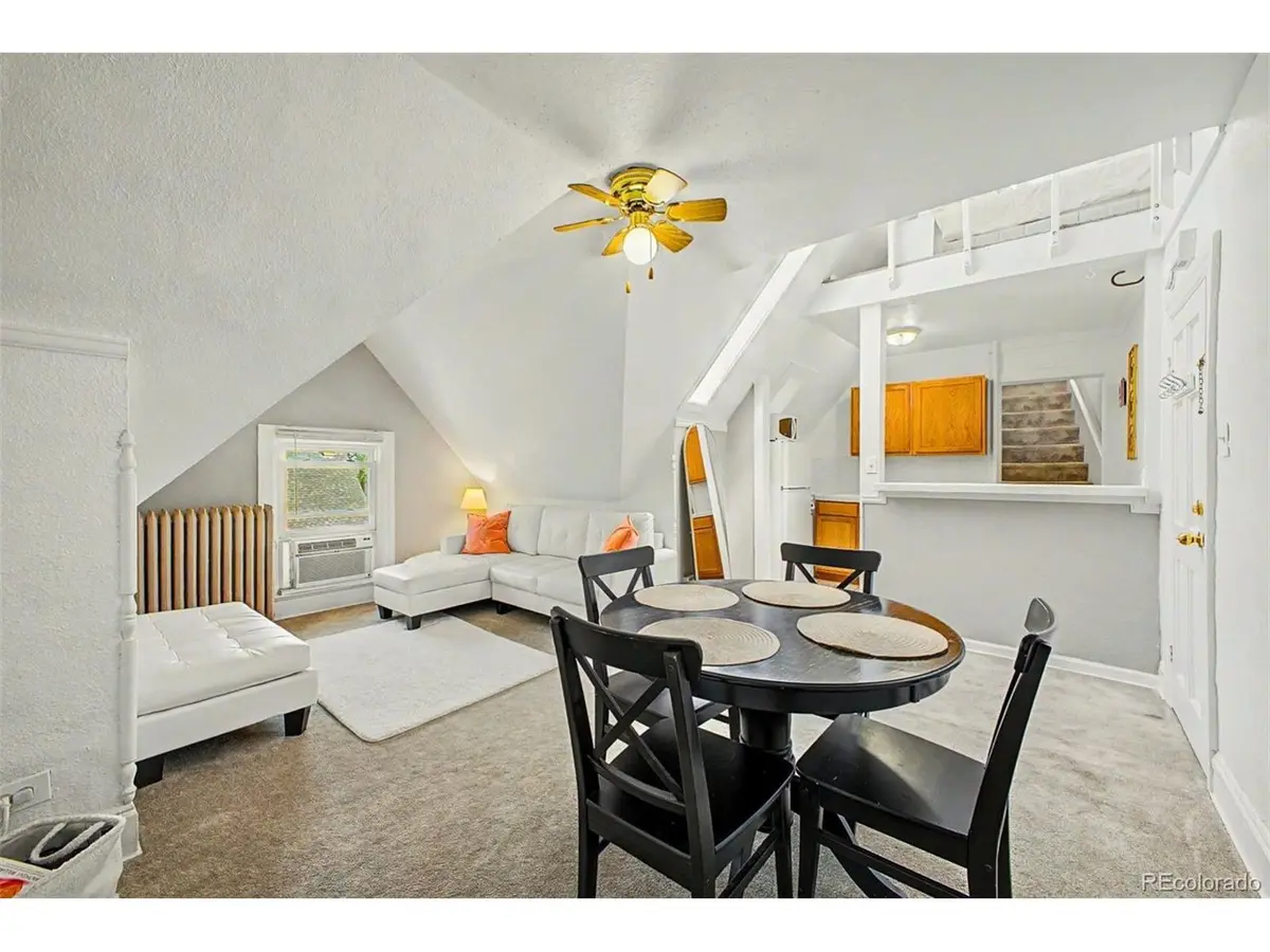 1136 Logan #8, Denver, CO 80203